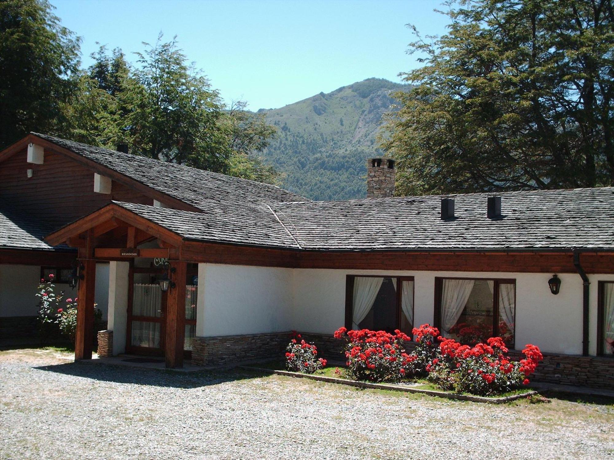 Hosteria El Condado San Carlos de Bariloche Luaran gambar