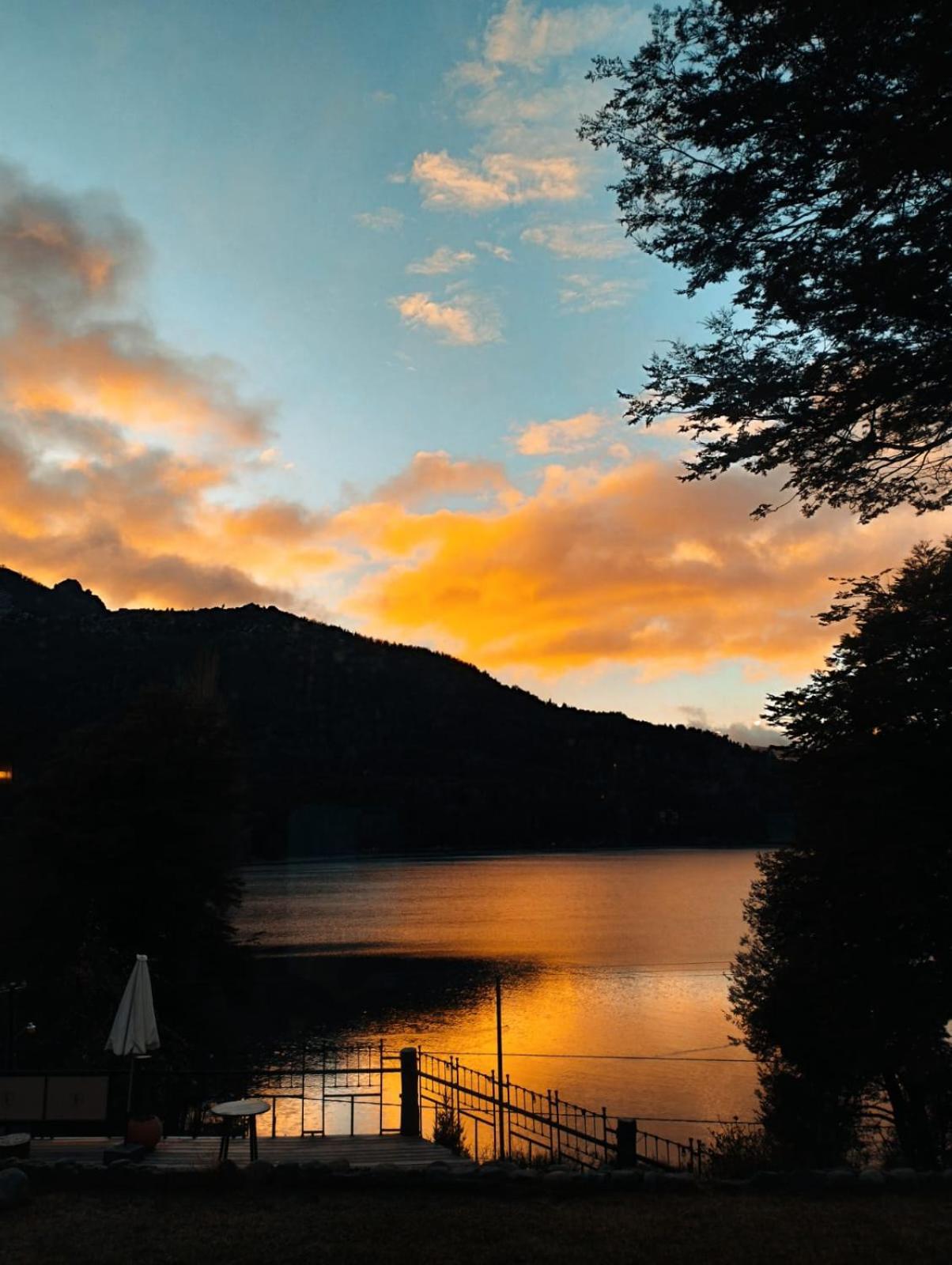 Hosteria El Condado San Carlos de Bariloche Luaran gambar