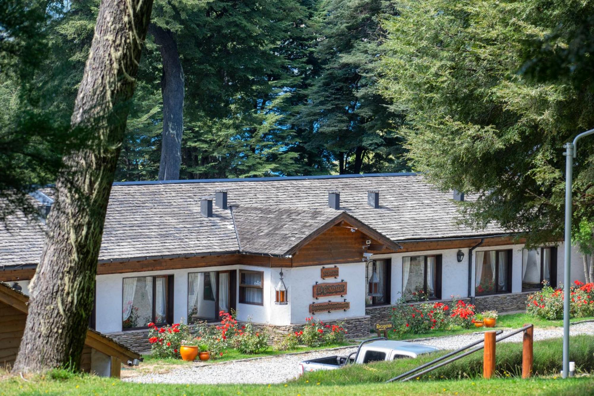 Hosteria El Condado San Carlos de Bariloche Luaran gambar