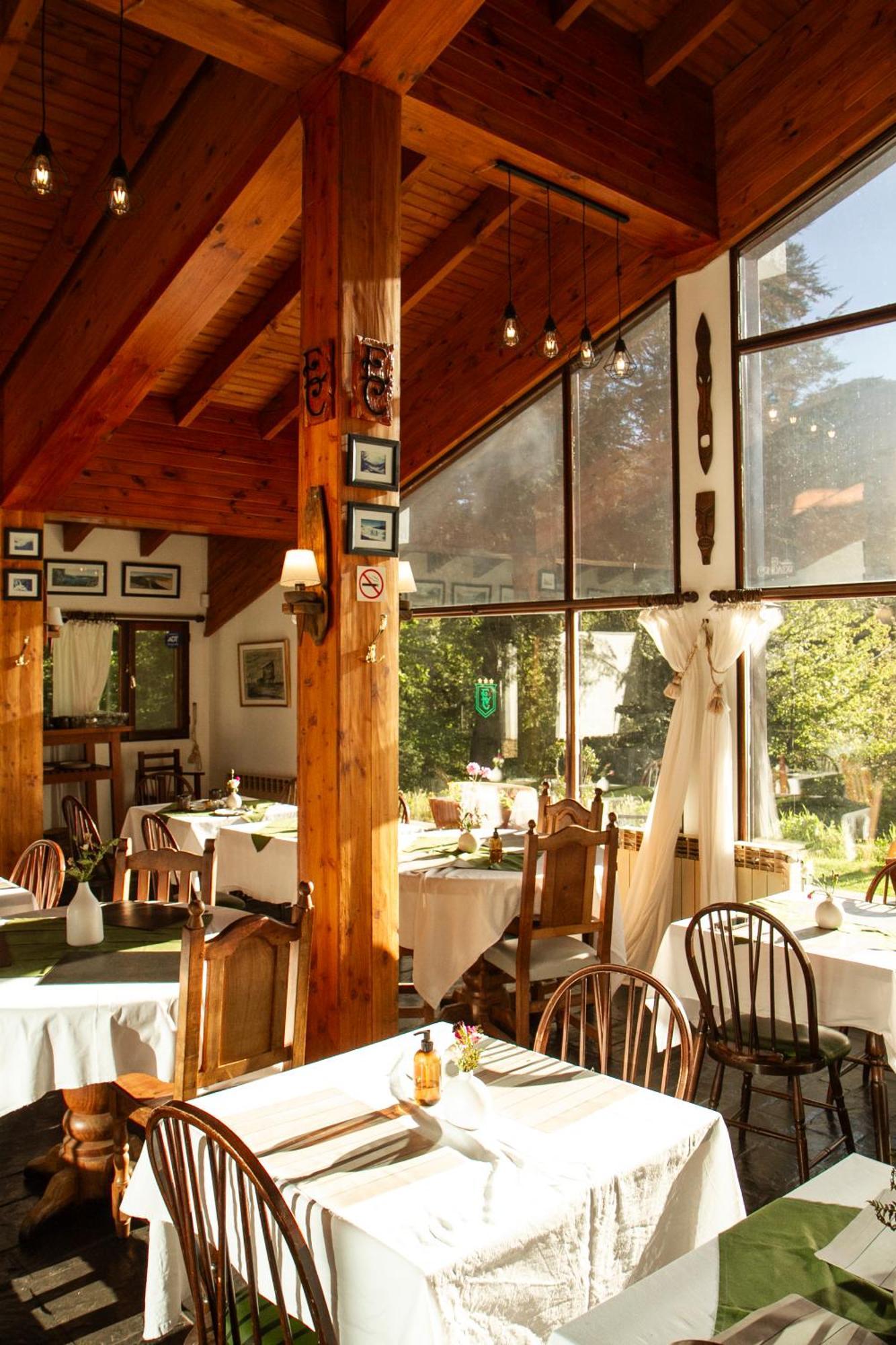 Hosteria El Condado San Carlos de Bariloche Luaran gambar